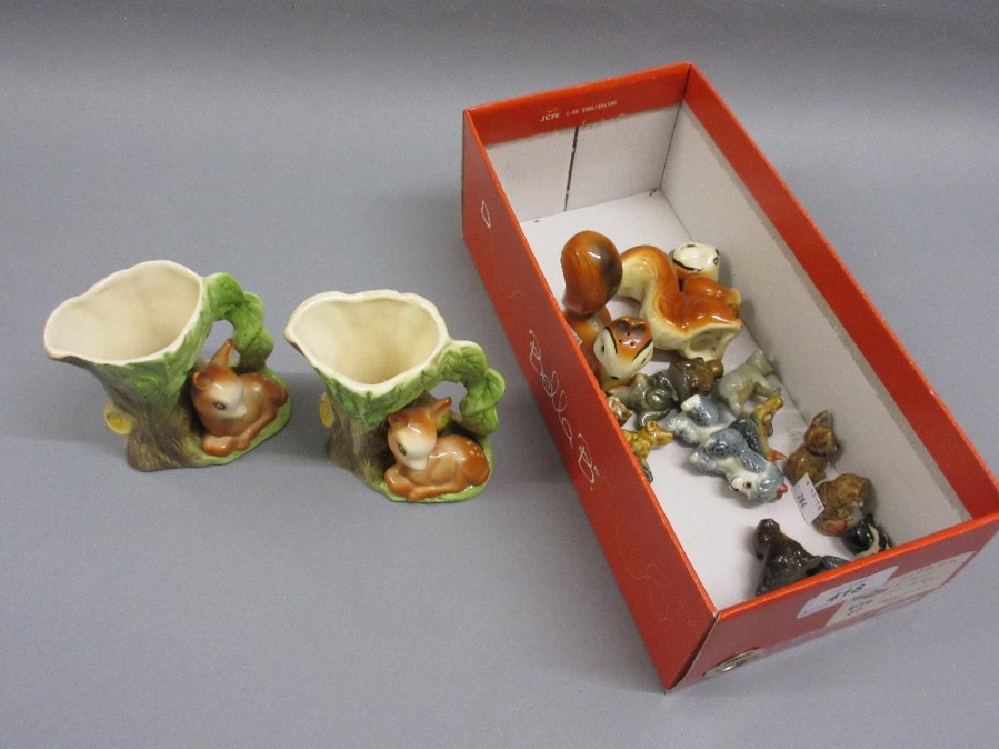 Goebel squirrel salt and pepper pot, quantity of Wade: Goebel squirrel salt and pepper pot, quantity of Wade animals and two Eastgate pottery deer vases