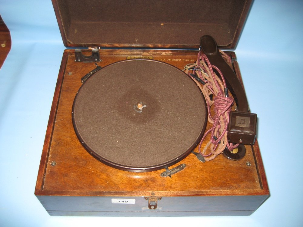 1940's Columbia table top record player sold by A.J.: 1940's Columbia table top record player sold by A.J. Hammant, Henley