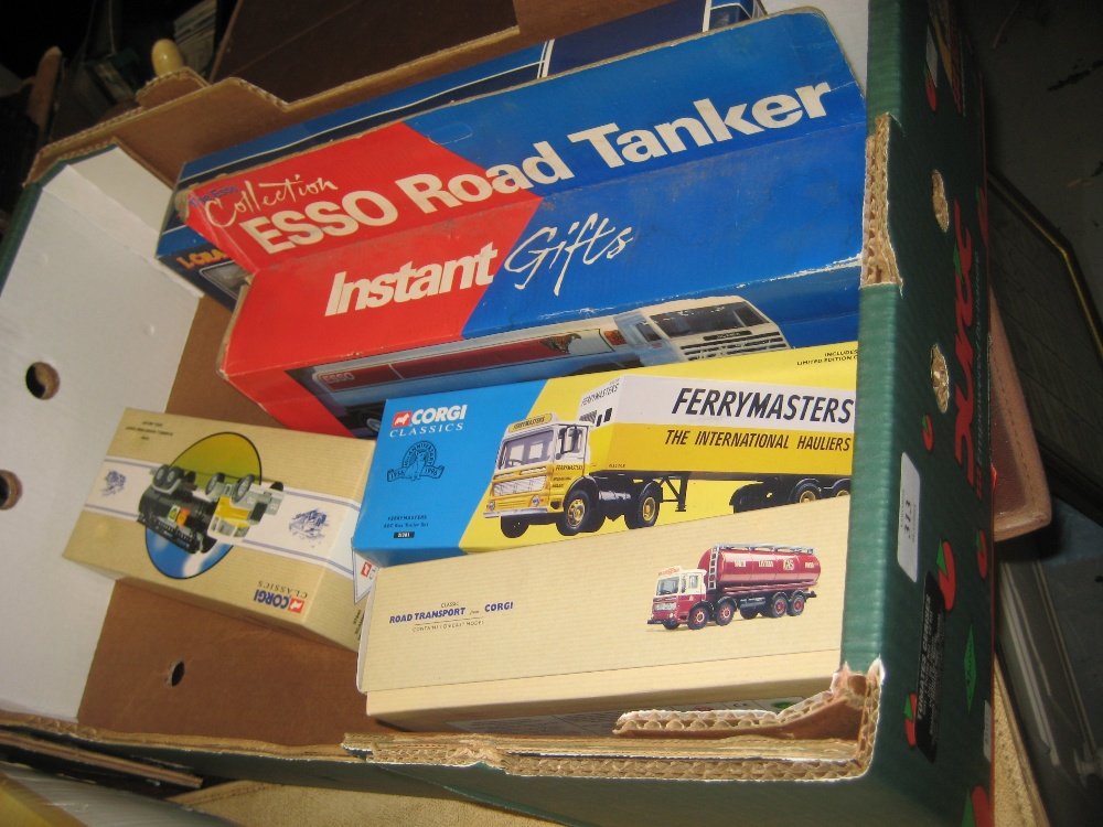 Five various boxed die-cast metal vehicles including (1 of 1)