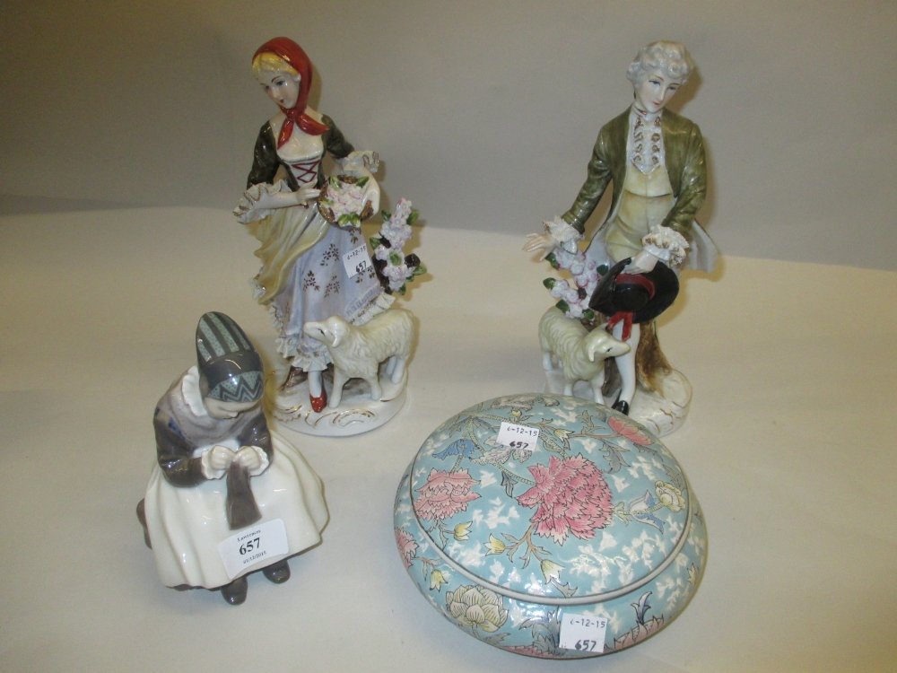 Royal Copenhagen Armager girl, a pair of Continental (1 of 1)