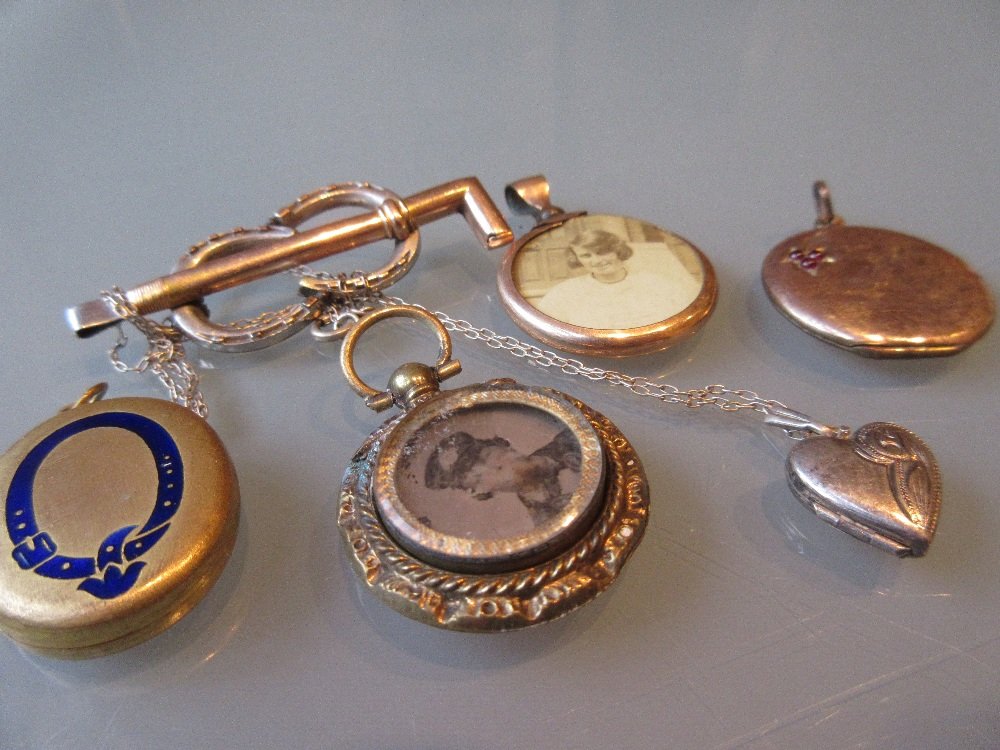 9ct Gold pendant locket, four other various lockets and (1 of 1)