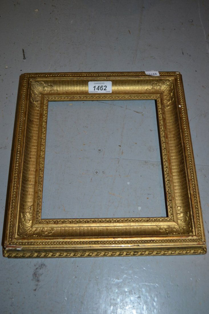 Three various gilt picture frames: Three various gilt picture frames