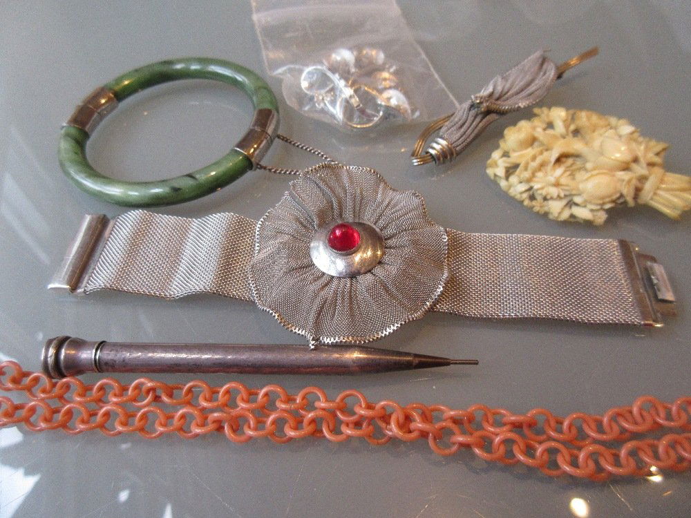 Coral coloured necklace, green stone bracelet, silver (1 of 1)