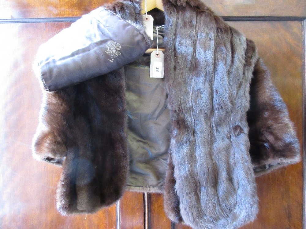 Two early 20th Century ladies mink fur stoles (1 of 1)