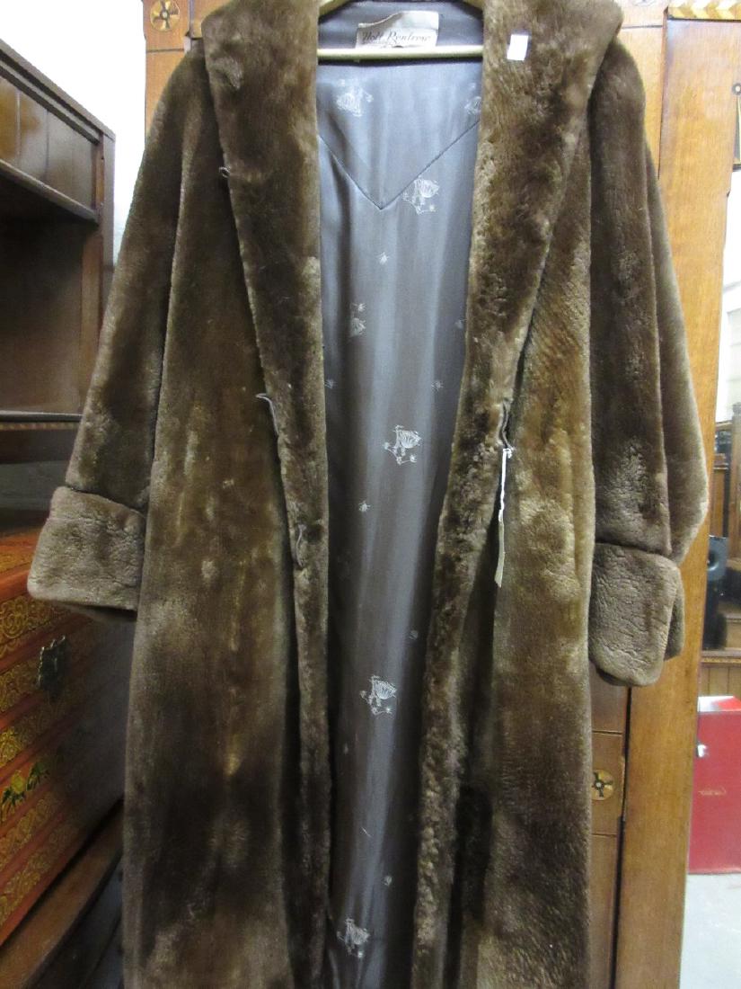 Ladies three quarter length dark brown fur coat, (1 of 1)