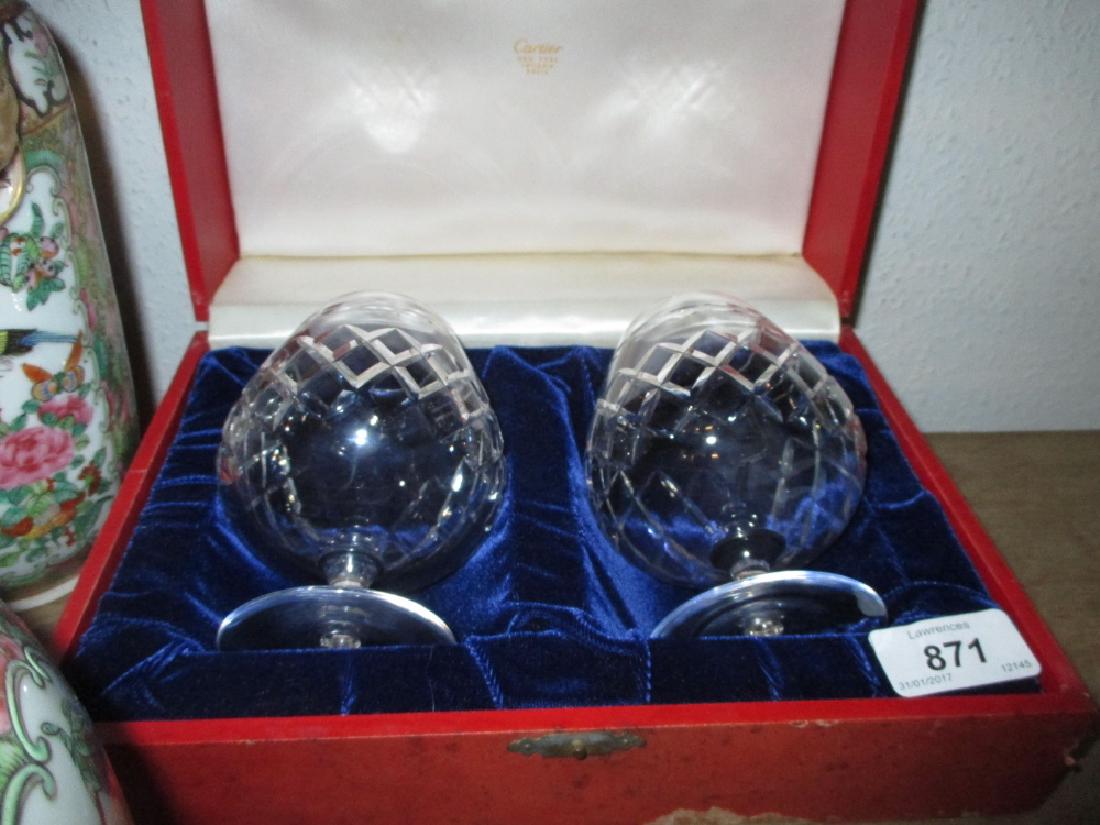 Pair of Tudor cut glass brandy balloons in a Cartier: Pair of Tudor cut glass brandy balloons in a Cartier fitted box