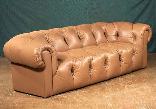 286 Drexel Heritage Chesterfield Leather Sofa With Tuf