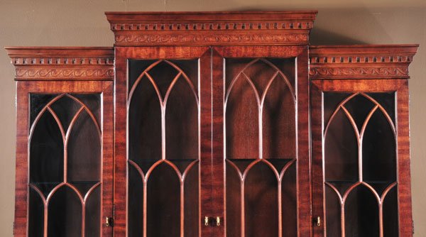 Henredon Sheraton style mahogany breakfront bookc - 2