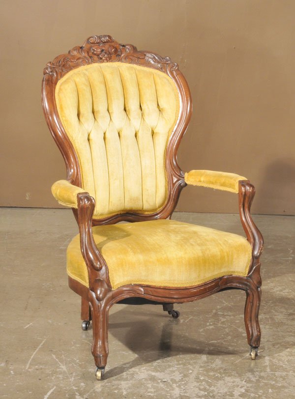 Two companion American Victorian walnut armchairs - 2