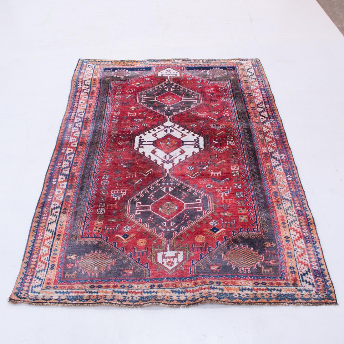 5'3" x 8'1" Qashghi rug: 5'3" x 8'1" Qashghi rug