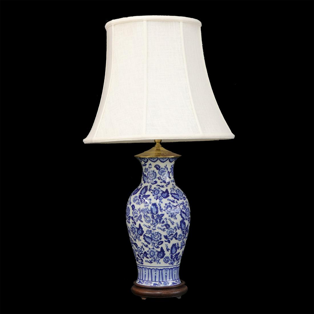 Blue and White Porcelain Vase Converted to Lamp: Blue and White Porcelain Vase Converted to Lamp, Gourd Shaped with Floral Design on Wooden Base, Includes Shade. 31" High
