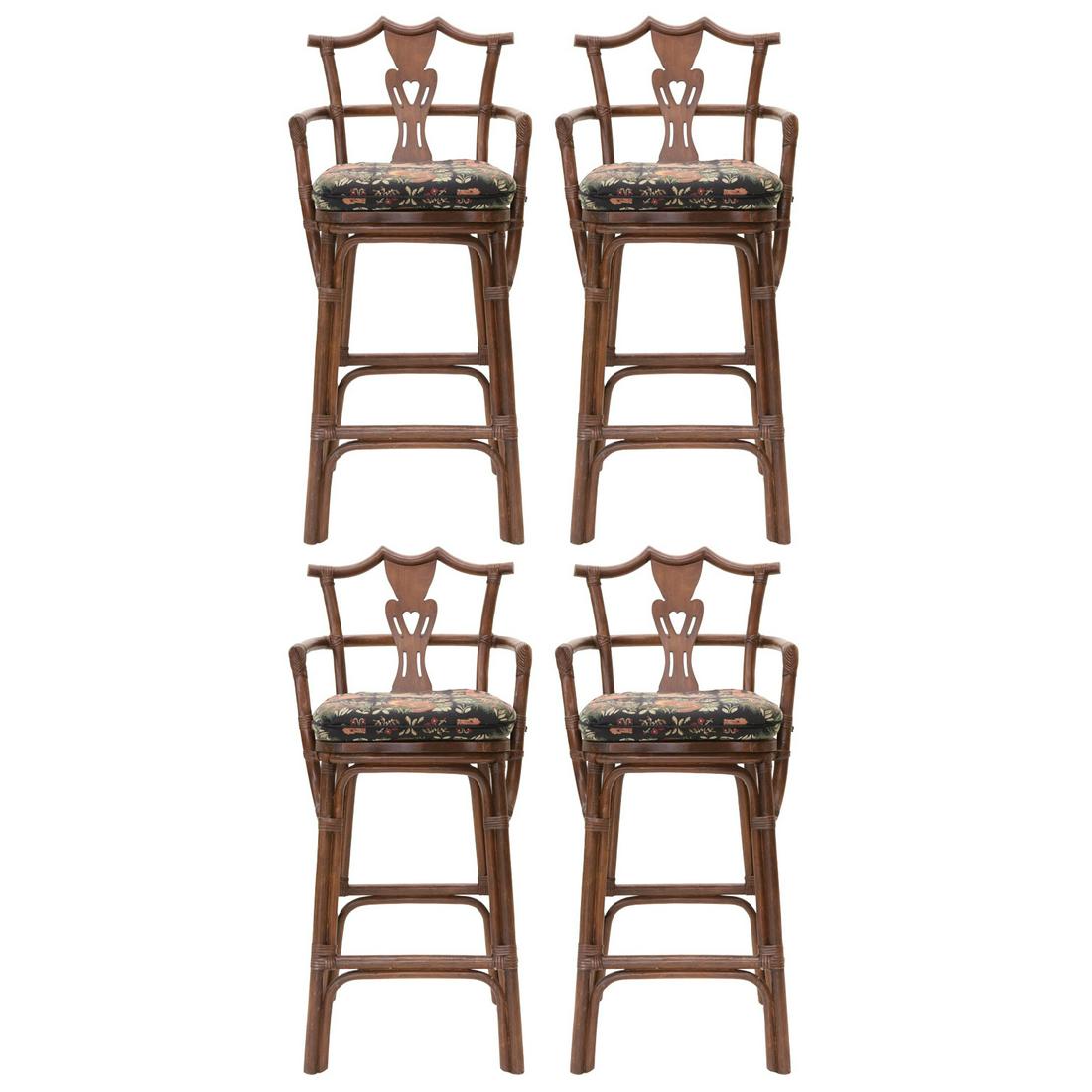 Bentwood Bar Stools, Set of Four, with Shaped Arms (1 of 7)