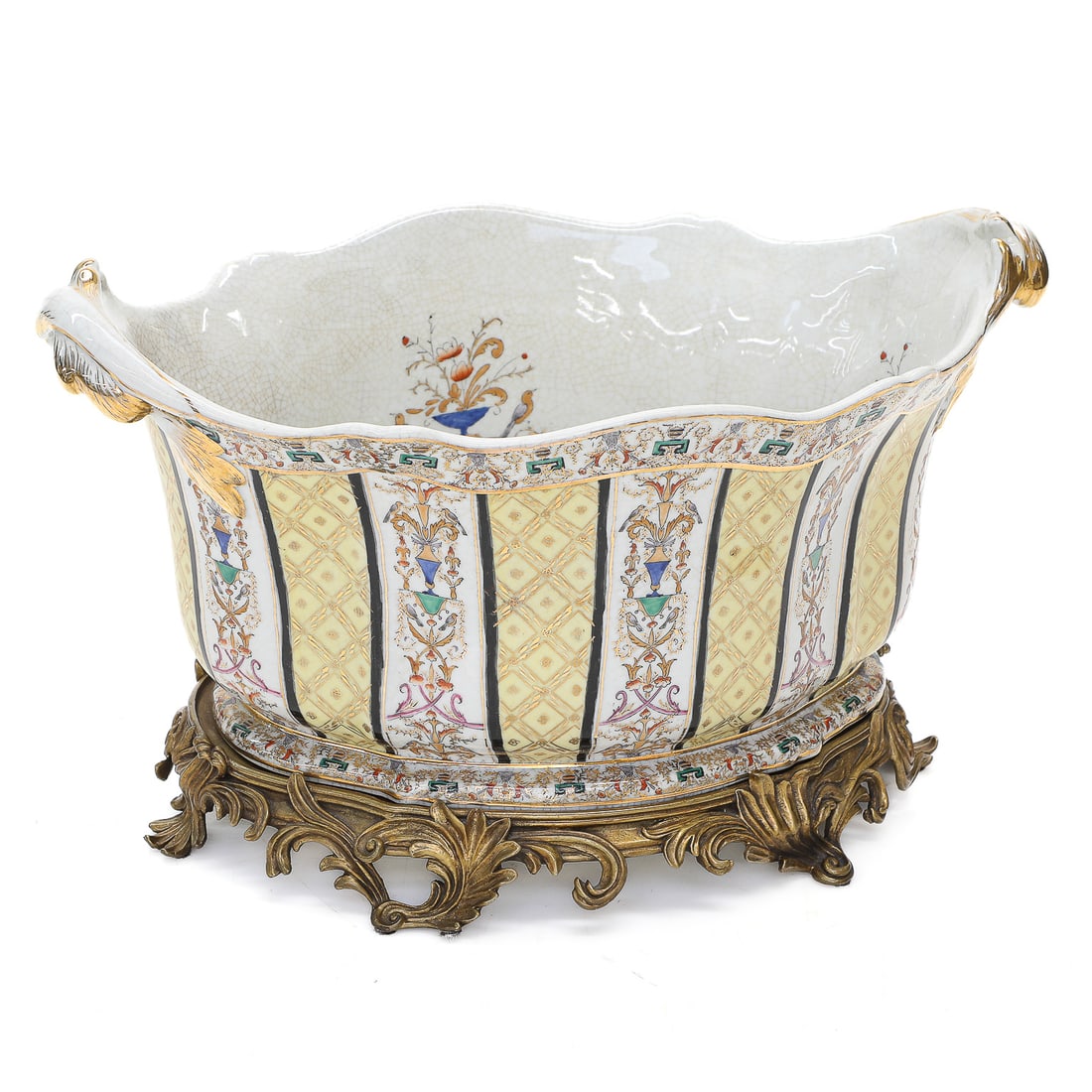 United Wilson JUWC 1897 Contemporary Oriental Style Shaped Porcelain Centerpiece with Base (1 of 11)