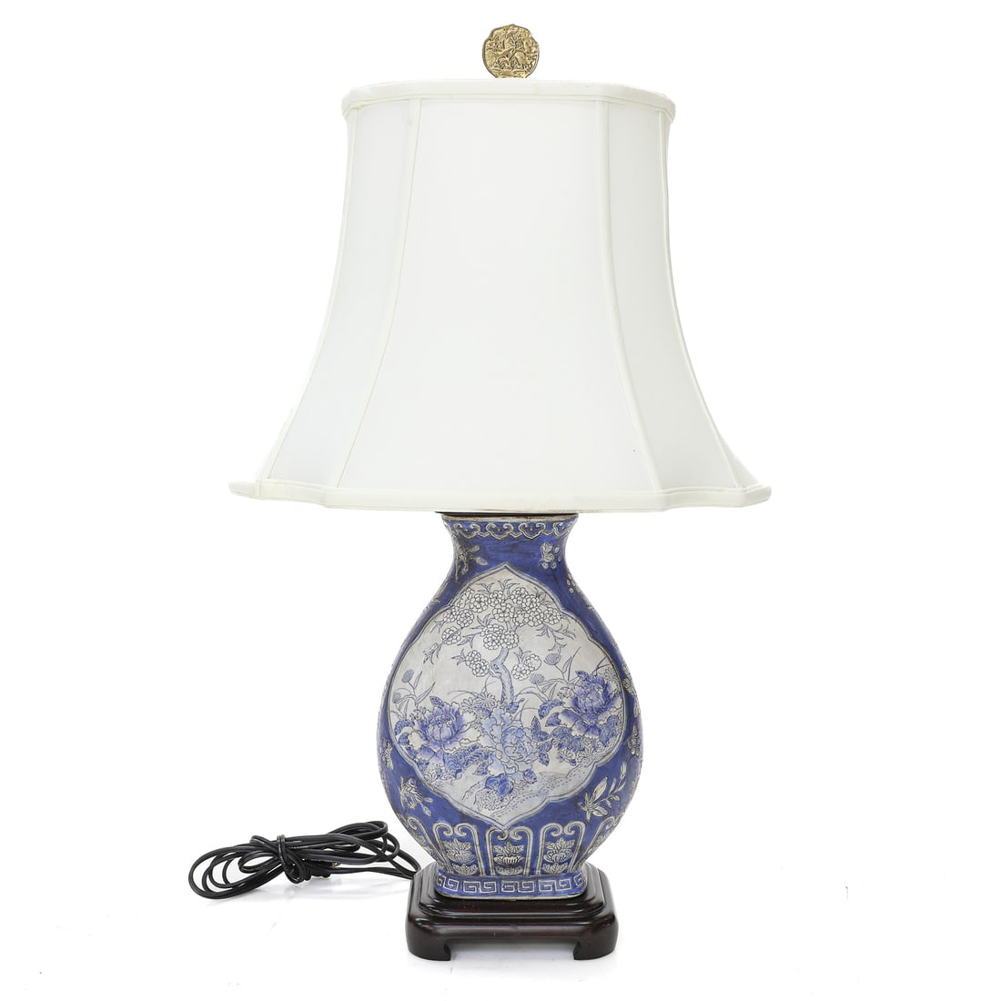 Blue and White Oriental Porcelain Table Lamp (1 of 6)