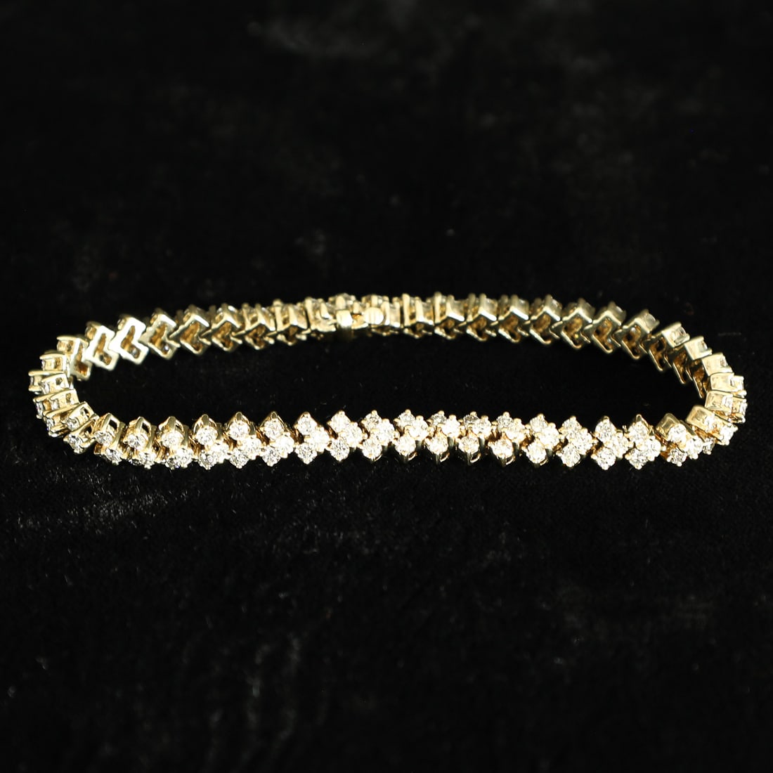 7.5 Inch 14K Yellow Gold Natural Diamond Bracelet (1 of 4)