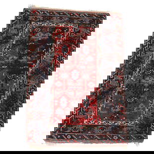 4' X 6'2" Azerbaijan Rug: 4' X 6'2" Azerbaijan Rug