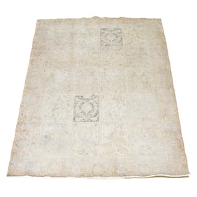 5'6" X 8'6" Vintage Tabriz Rug