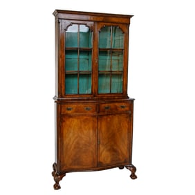 Late 19th/Early 20th C. English Walnut Georgian Style Bookcase Cabinet