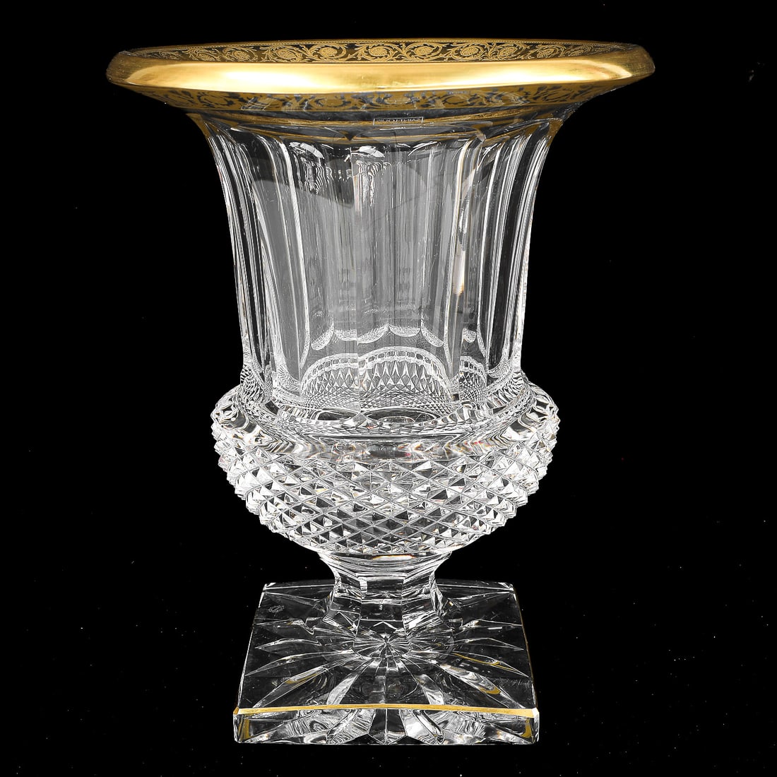 Saint-Louis Cristal, France, Large Versailles Gold Pattern Vase (1 of 9)