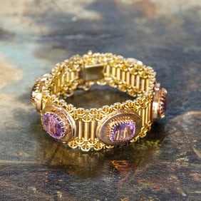 18K Yellow Gold Bracelet Set with Five Amethysts