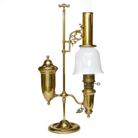 Vintage Alladin, U.S.A., Brass Student Desk Top Lamp