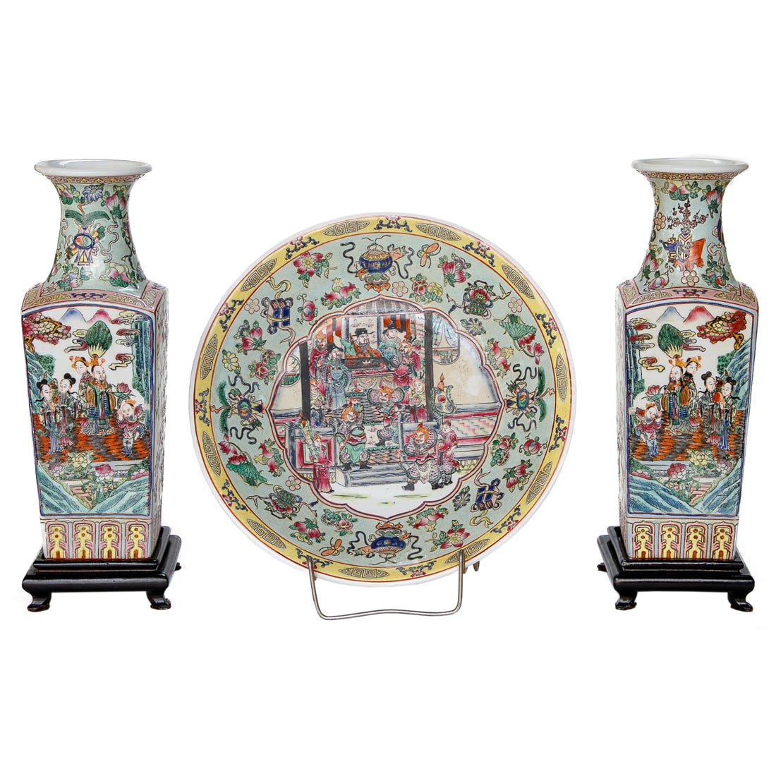 Group of Vintage Oriental Porcelain, Three Pieces Total (1 of 10)