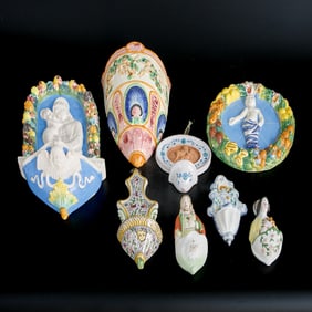 Majolica Style Porcelain Wall Pockets and One Mount, Eight Pieces Total