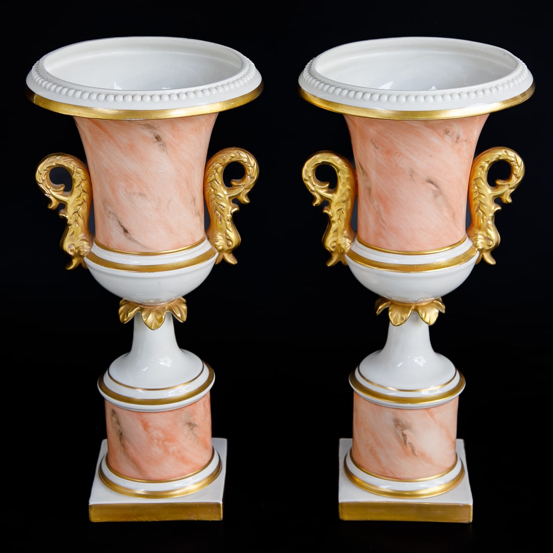 Vintage Mottahedah Italian Hand Painted Porcelain Urns, Pair (1 of 7)