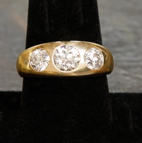 Art Deco 14K Yellow Gold Natural Diamond Three Stone Ring, Size 8.75