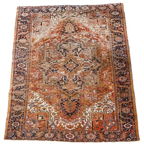 9'4" X 12'0" Heriz Rug