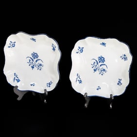Late 18th C. English Worcester Porcelain Plates, Pair