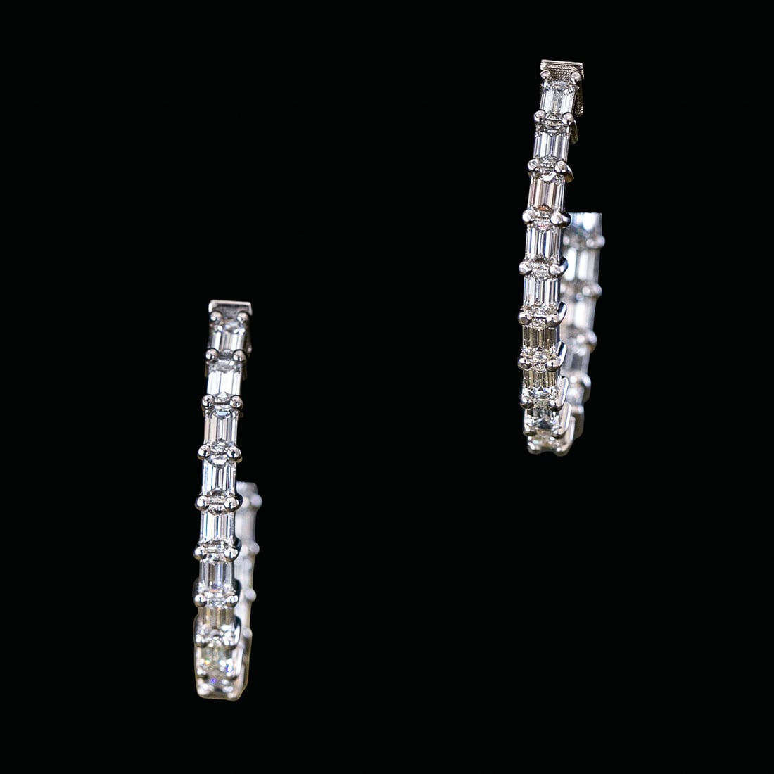 18K White Gold Natural Diamond In and Out Hoop Earrings: 18K White Gold Natural Diamond In and Out Hoop Earrings, Consisting of Thirty-Two (32) Natural Emerald Cut Diamonds Weighing a Total of 5.00 Carats. Diamonds are G-H in Color and VS in Clarity. Earrin