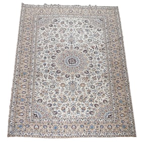 9'8" X 12'10" Kashan Rug