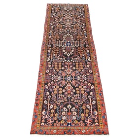 3'5" X 14'5" Nahavand Runner