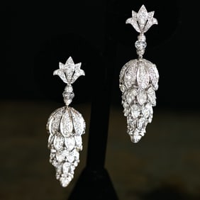 18K White Gold Natural Diamond Chandelier Earrings