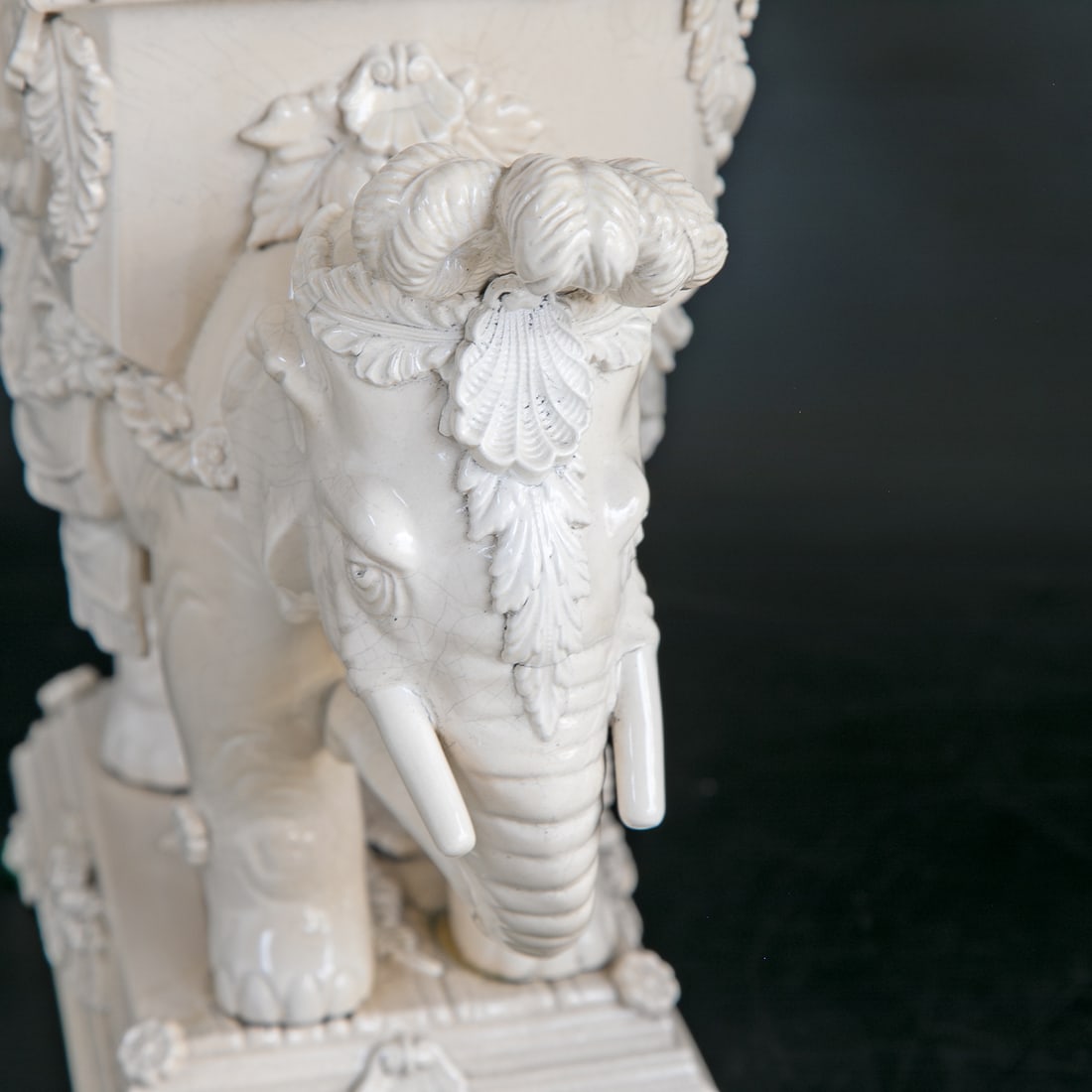 Unique Peter Weldon Staffordshire Creamware Elephant Candelabra, Pair - 10