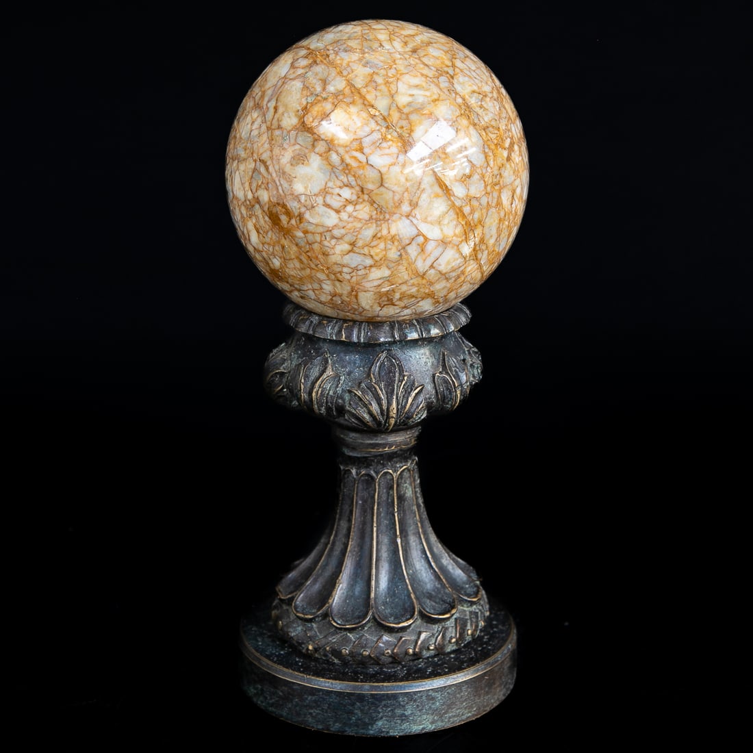 Spherical Table Items, Three Total Items - 8