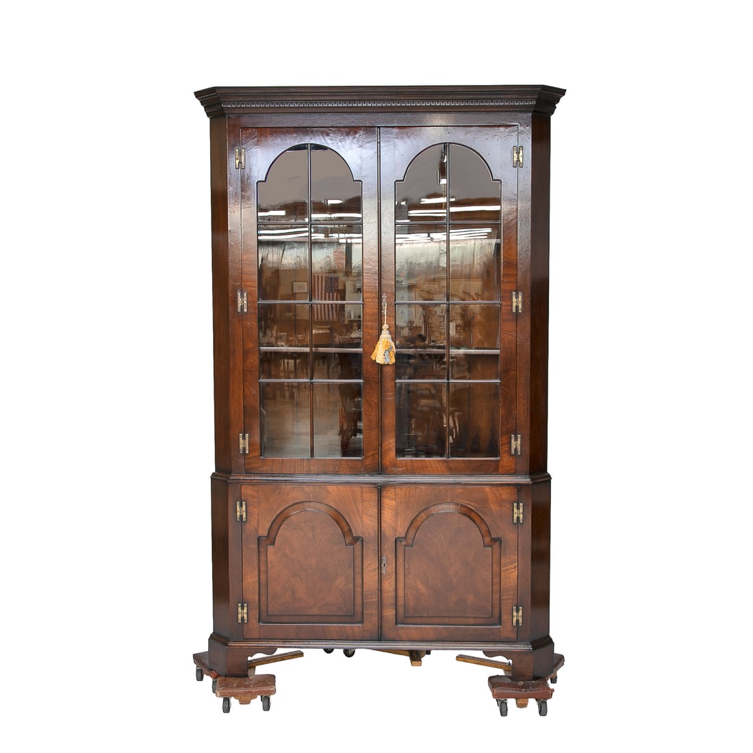 Custom English Bench Made Mahogany Reproduction Corner Cabinet (1 of 9)