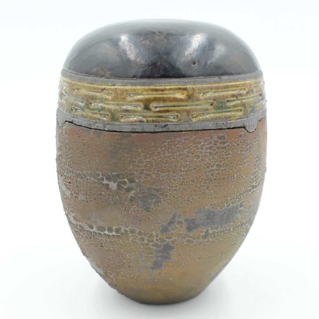 Japanese Tea Caddy or Lidded Urn (1 of 6)