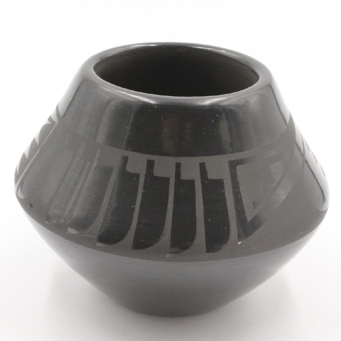 San Ildefonso, Helen Gutierrez Black Vase (1 of 5)