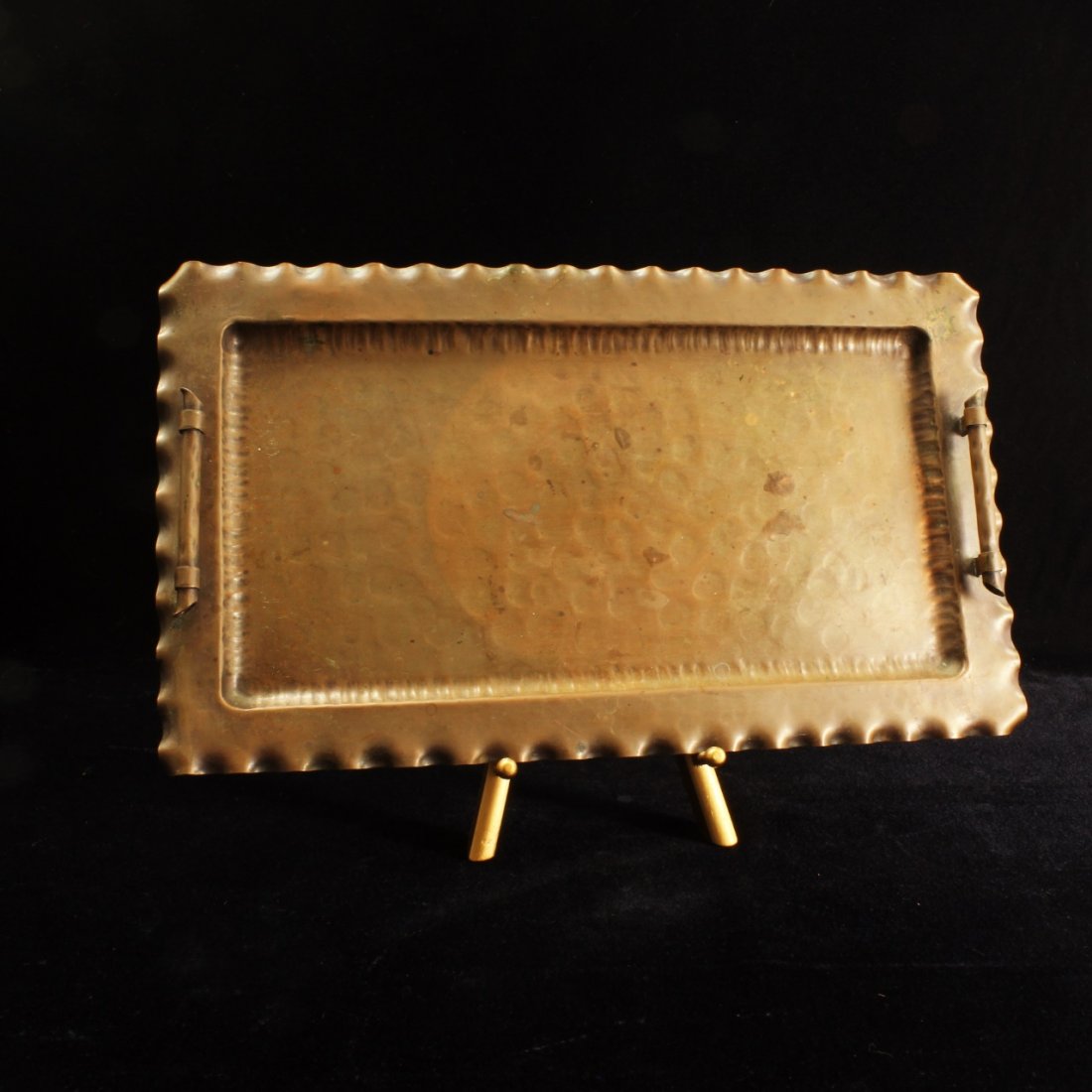 Arts & Crafts or Mission Style Copper Serving Tray: Estimate: $100-$150 Description: Original, circa 1910, copper servig tray in the Mission or Arts & Crafts style. Tray has a scalloped edge design and rolled twig handles. Marked "Made in Cali