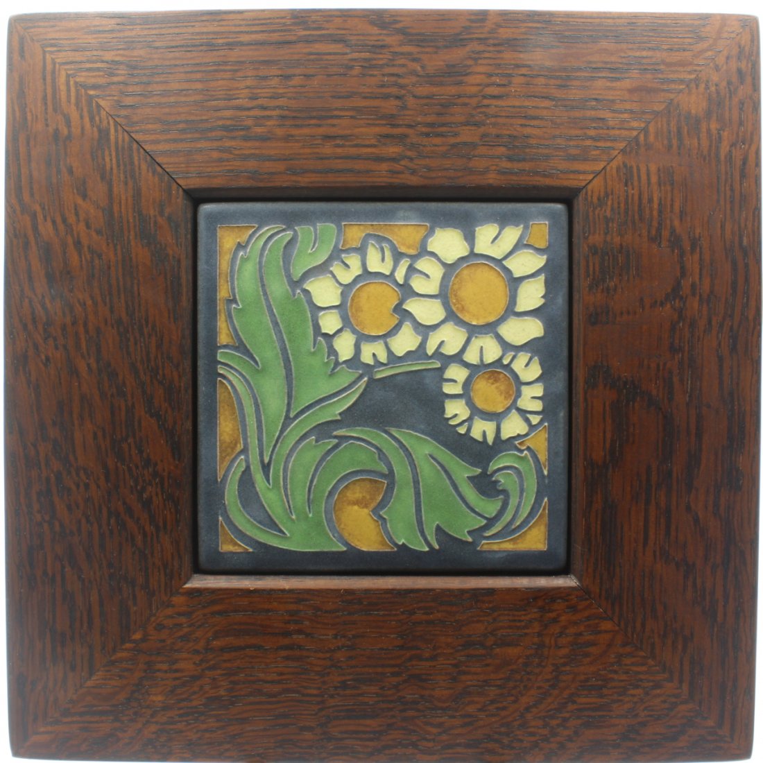 Arts & Crafts Design Tile, Motawi: Estimate: $150 - $200 Description: Beautiful Art & Crafts design tile. Manufacturer: Motawi Tile, Ann Arbor Michigan Provenance: Art Pottery & Ceramics Collection of Paulette Rutlan Dimensions