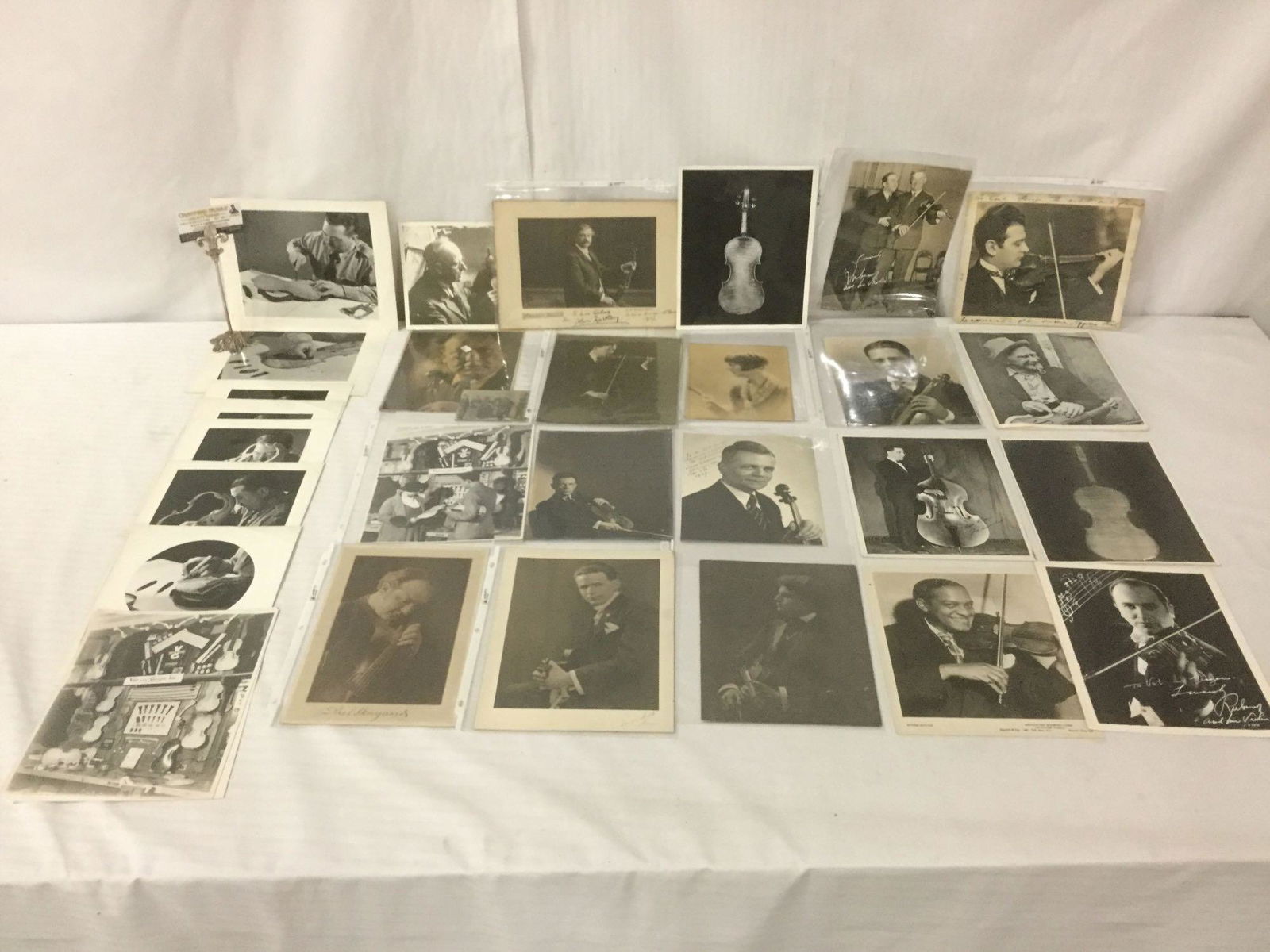 30+ antique/vintage photo prints of violinists/violin (1 of 13)