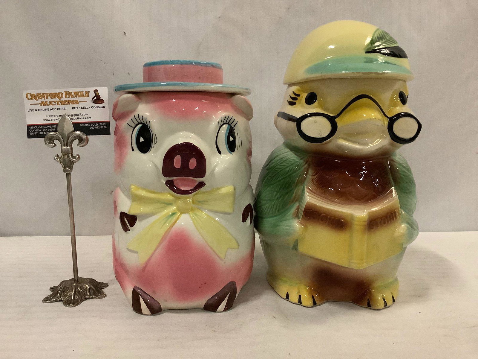 Pair of vintage Japanese cookie jars. RRP co. student: Pair of vintage cookie jars. RRP co. student bird, and Grantcrest pig wearing a hat jar. Largest approx 12x9x7 inches.