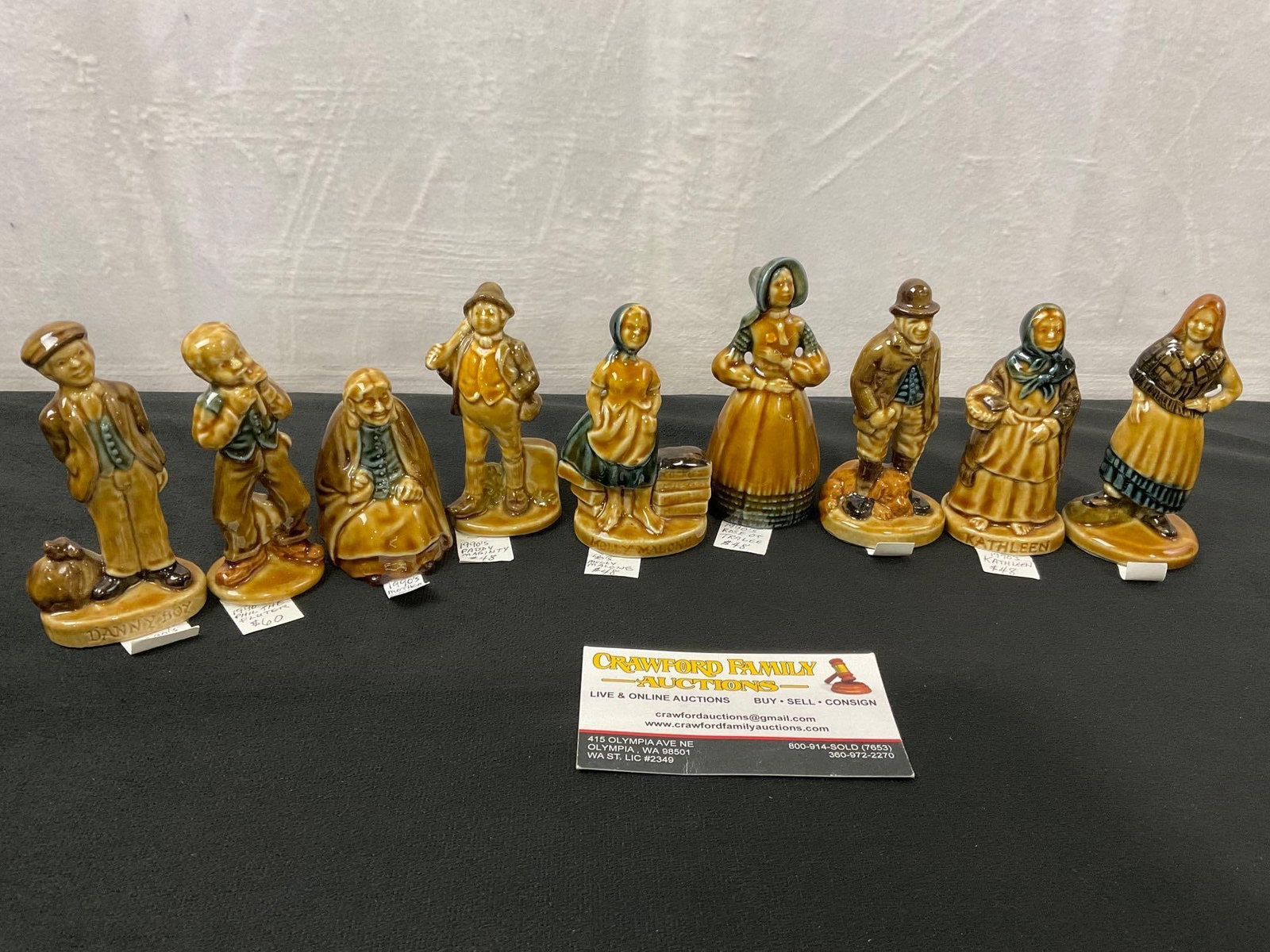 Wade Irish Full set of 9 Irish Song and Folk Tales Figures, 1990s (1 of 1)