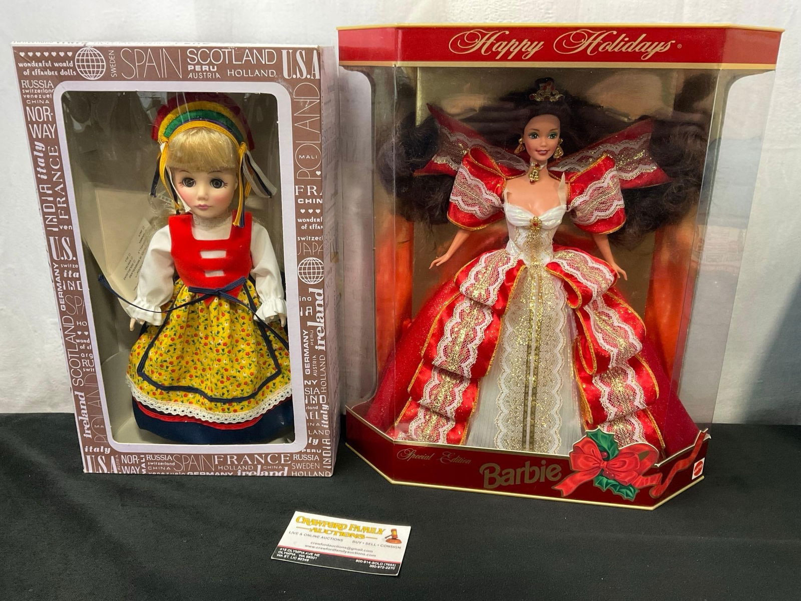 Wonderful World of Effanbee Dolls Miss Poland & 1997 Happy Holidays Barbie: Appears to be in good shape. The pieces are still in their original packaging. Barbie measures approx 12 inches tall. See pics. E-2617