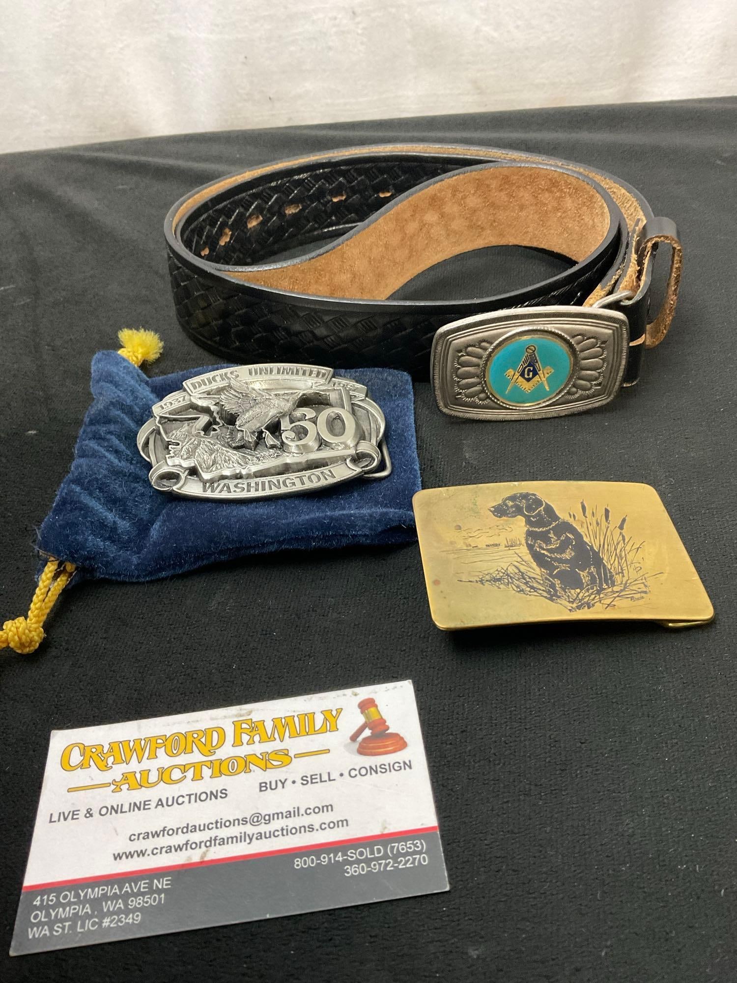 3x Belt Buckles, Vintage Ducks Unlimited, Masons, Brass piece w/ Bird Dog (1 of 4)