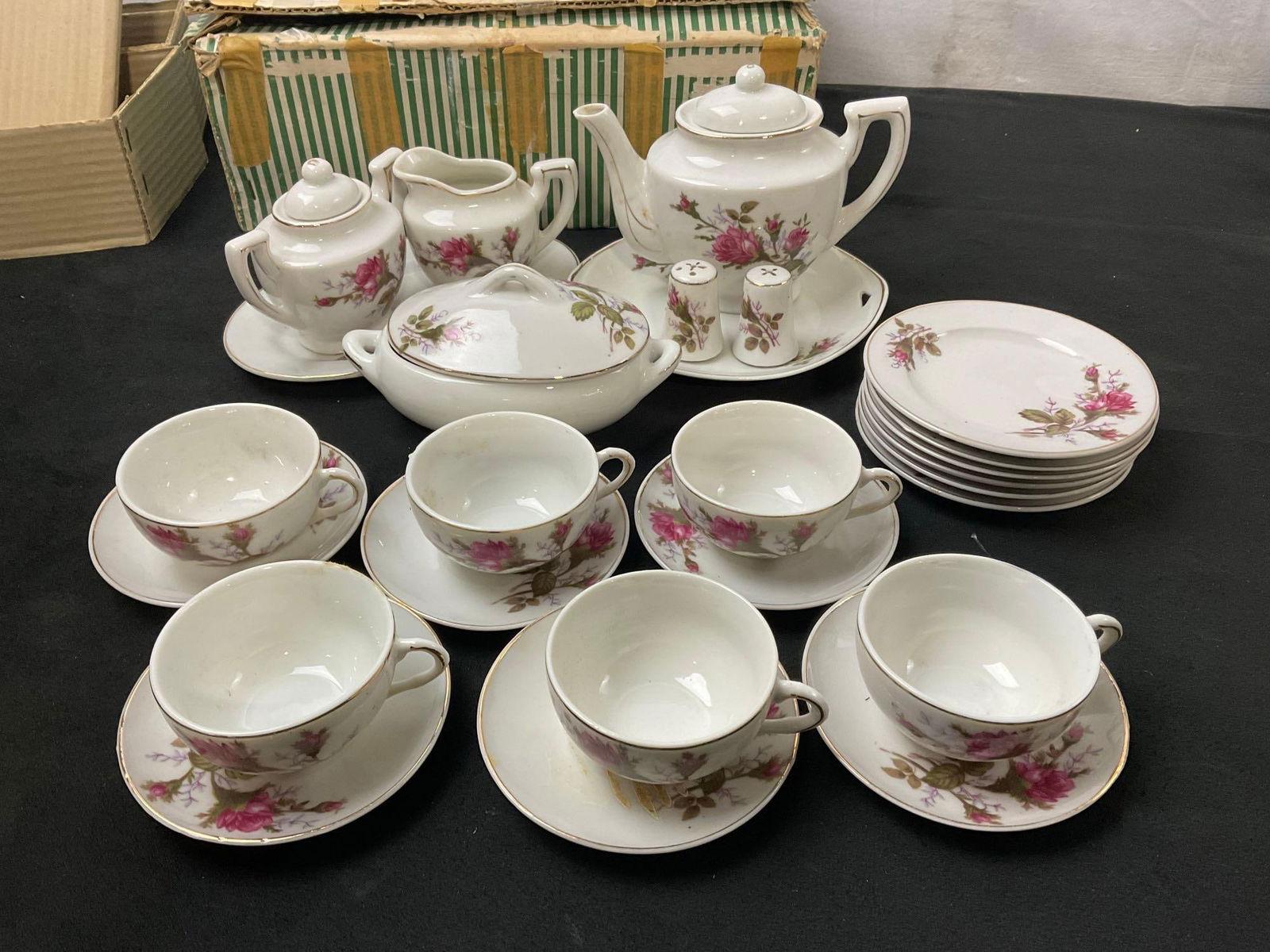 Japanese Mini Tea Set in box, Service for 6, Moss Rose Pattern (1 of 4)