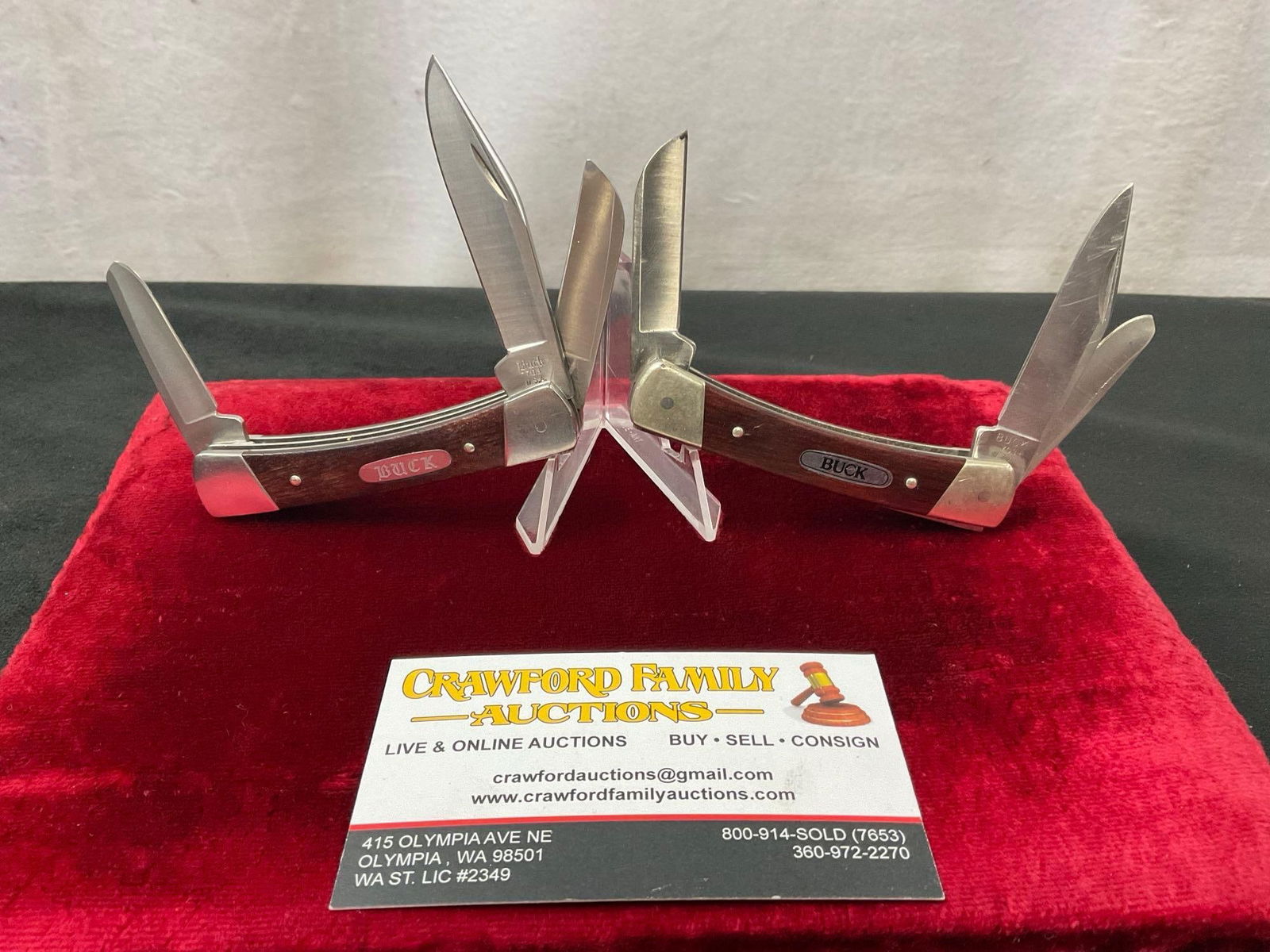 Pair of Vintage Buck 703 Colt Stockman Rosewood, Triple Blade Knives (1 of 4)