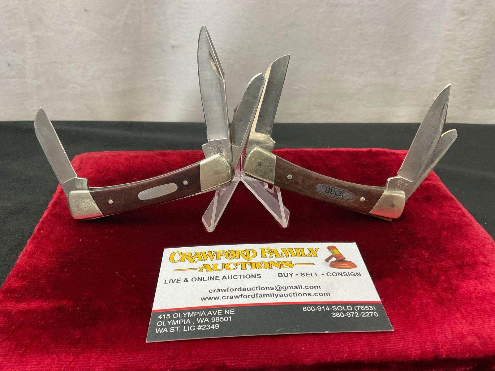 Pair of Vintage Buck 703 Colt Stockman Rosewood, Triple Blade Knives (1 of 4)